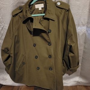 Micheal Kors XL cropped trench